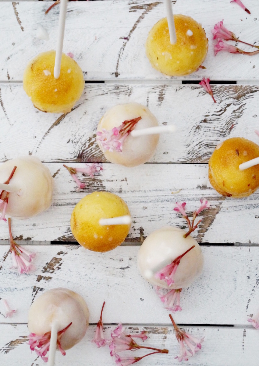 Zitronen-Buttermilch-Cakepops - Blog-Geburtstag - Ein Häppchen Liebe - Backwolke